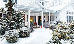 Essential Tips for Moving During the Holidays with Ease